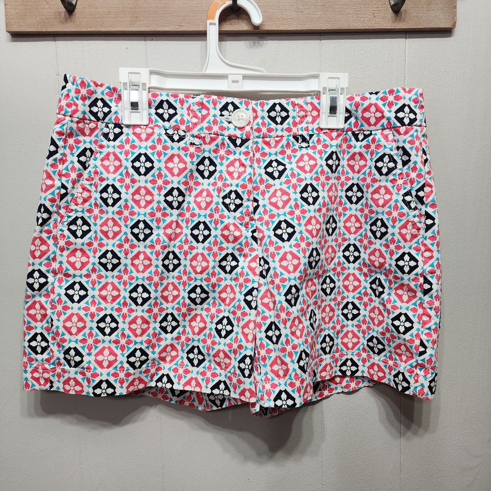 Crown & Ivy Shorts‎ Size 6 Chino Multicolor Geometric Casual B662